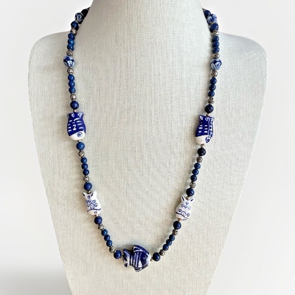 Vintage Blue White Ceramic Fish Bead Necklace 28" Hand Painted Porcelain Ocean - Picture 2 of 8